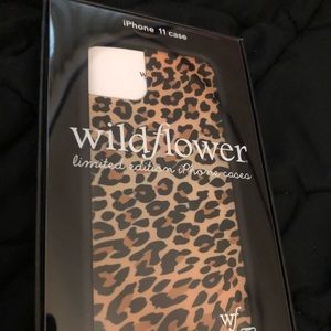 Iphone 11 wildflower Cheetah print phone case